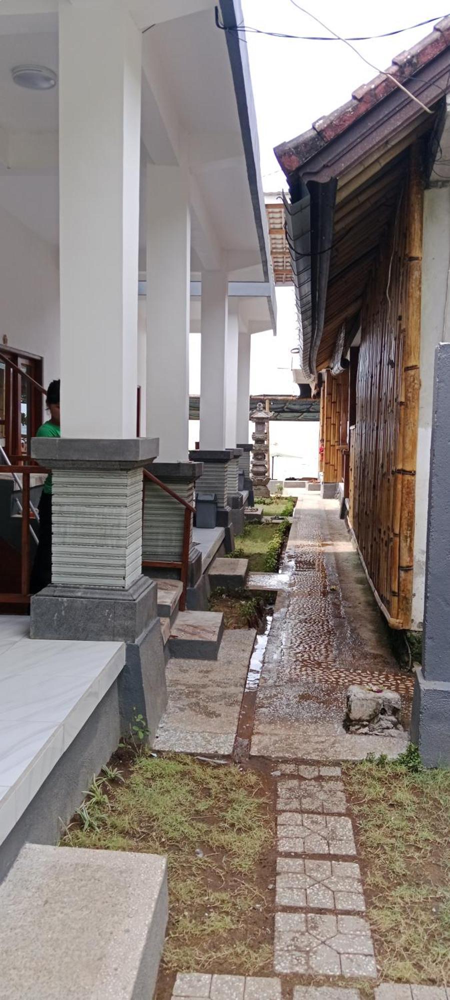 Beten Enjung Home Stay&Waroeng อาเม็ด ภายนอก รูปภาพ