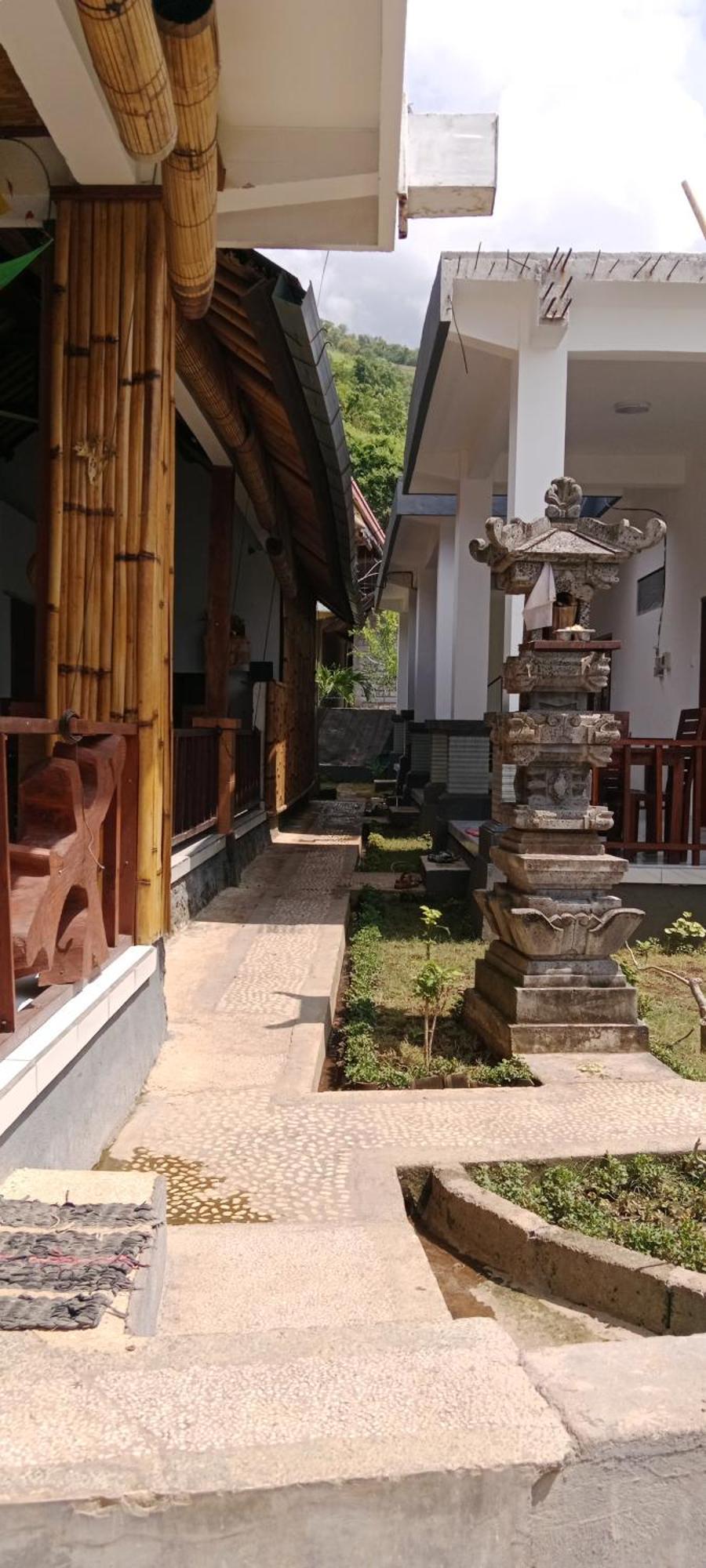 Beten Enjung Home Stay&Waroeng อาเม็ด ภายนอก รูปภาพ