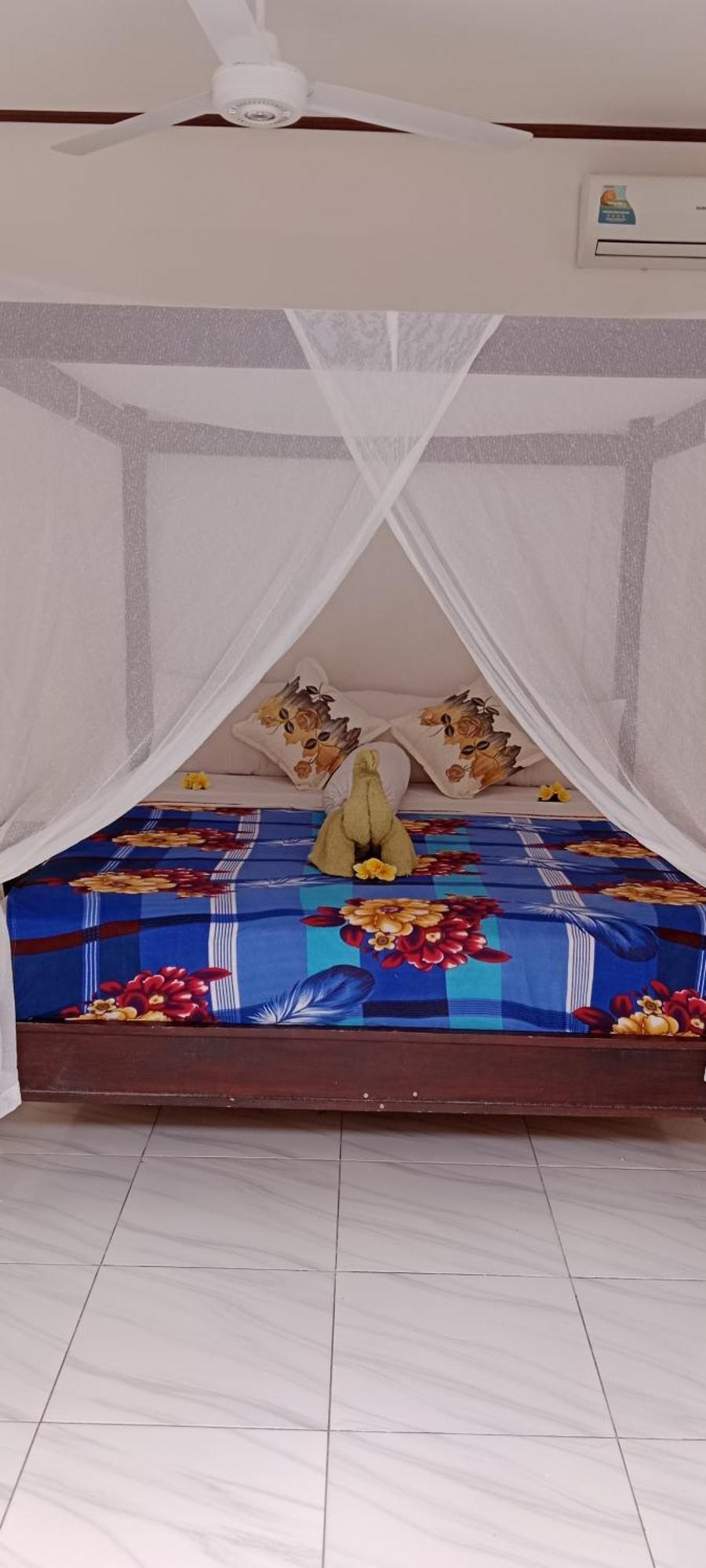 Beten Enjung Home Stay&Waroeng อาเม็ด ภายนอก รูปภาพ
