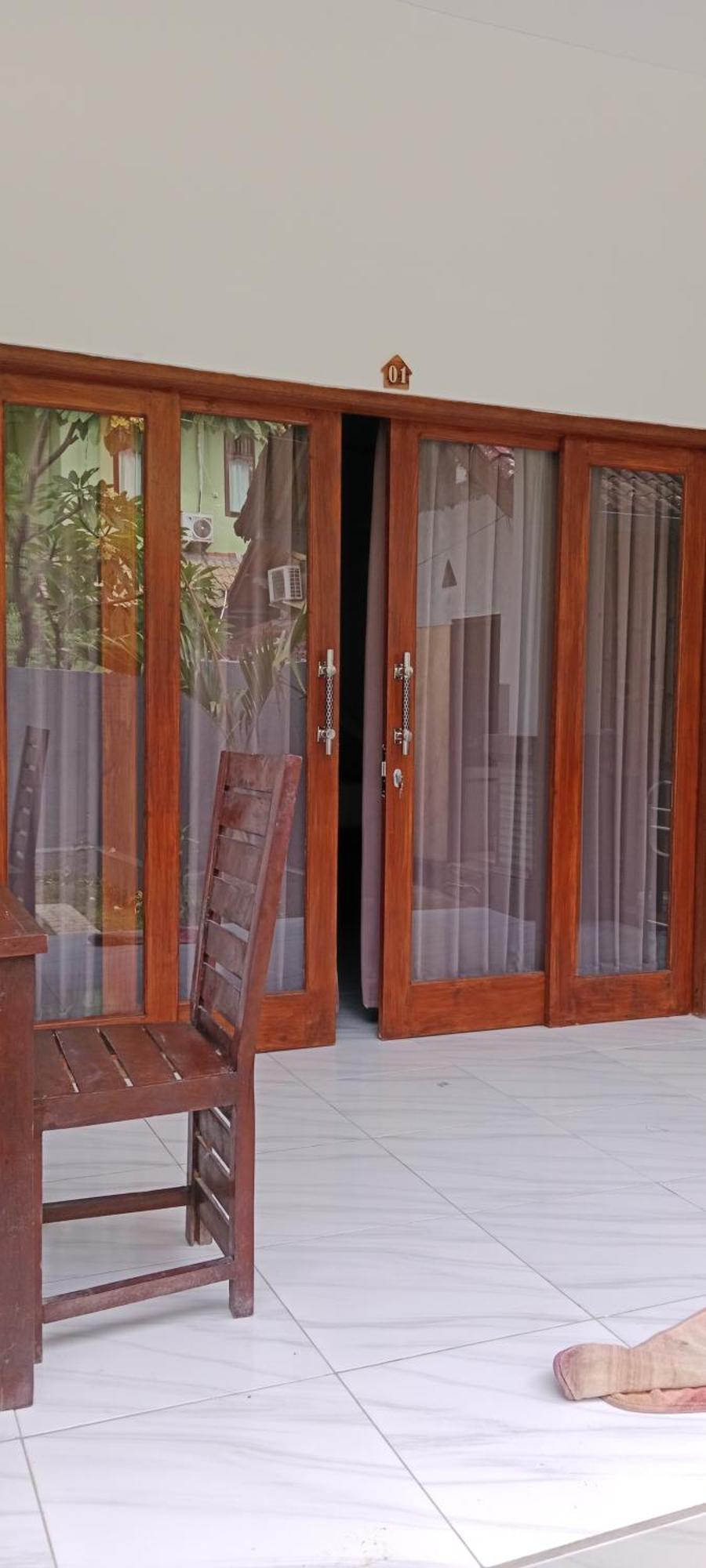 Beten Enjung Home Stay&Waroeng อาเม็ด ภายนอก รูปภาพ